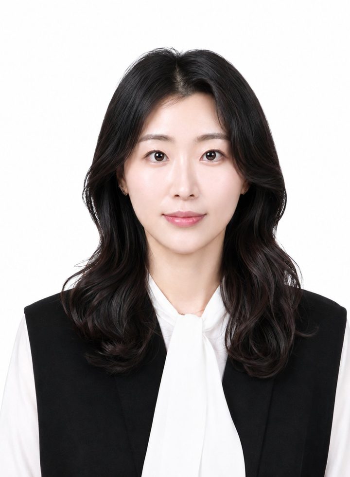 이민희 (Minhee Lee)